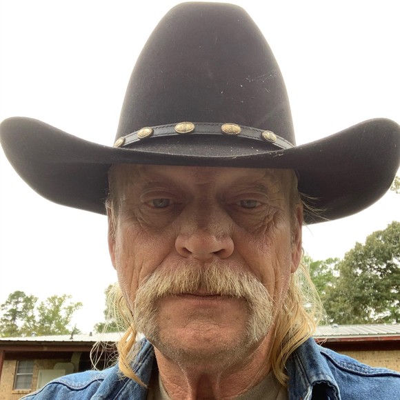 Meet your Posher, Charles - Picture 1 of 1